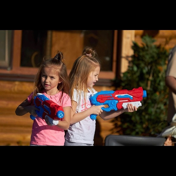 Set of 2 Water Squirt Water Guns - Picture 3 of 8